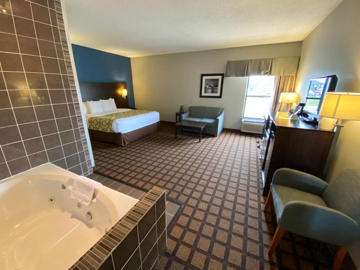 Baymont By Wyndham Morton Hotel Bagian luar foto