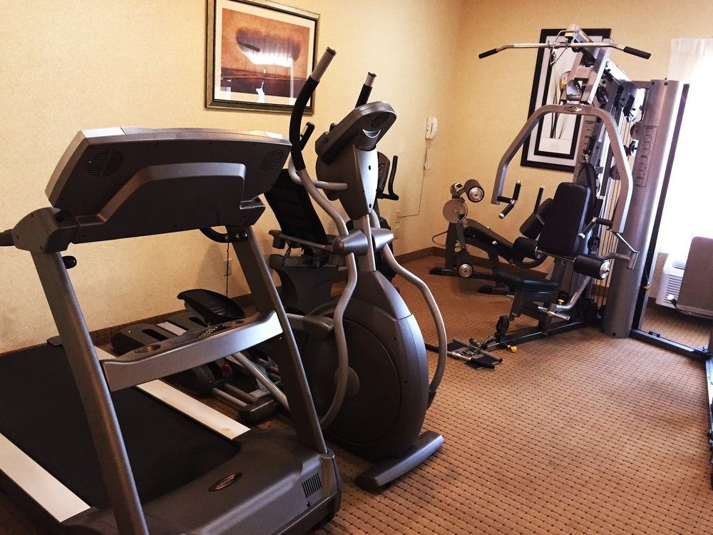 Baymont By Wyndham Morton Hotel Bagian luar foto